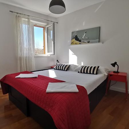 Apartman R.R. אומיס מראה חיצוני תמונה