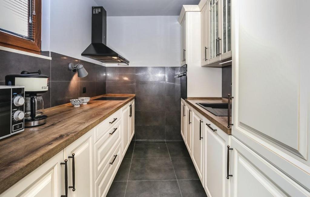 Apartman R.R. אומיס מראה חיצוני תמונה