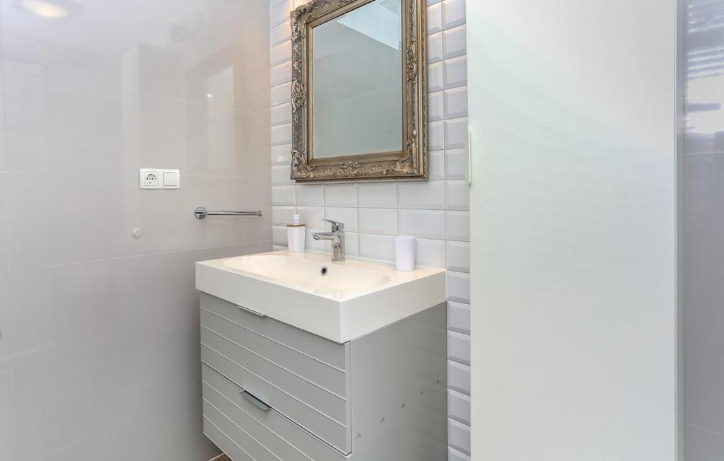 Apartman R.R. אומיס מראה חיצוני תמונה